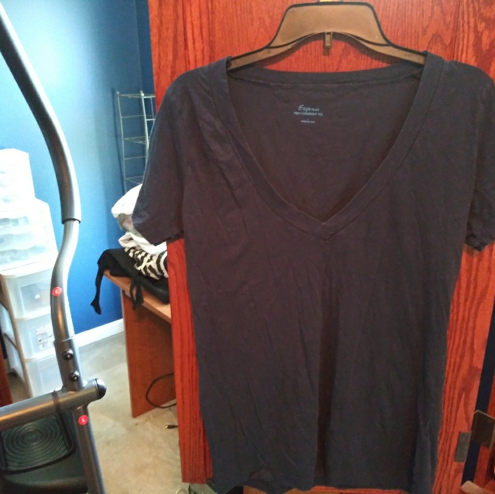 Express Featherweight Navy Tee